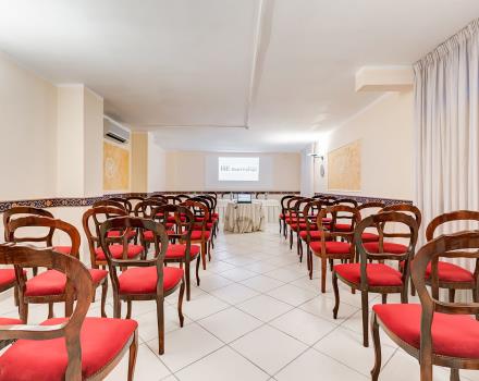 Discover the meeting services at Europa Stabia Hotel, 4 star hotel in Castellammare di Stabia!