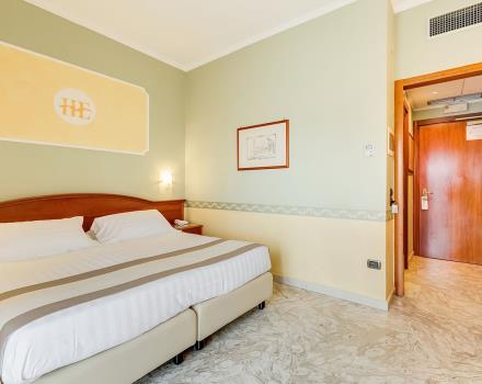 Discover the rooms of the 4 star Europa Stabia Hotel , Castellammare di Stabia